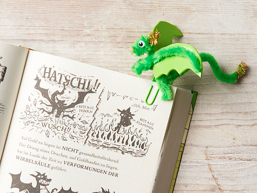 Schritt 16: Dein Drachen-Lesezeichen ist fertig