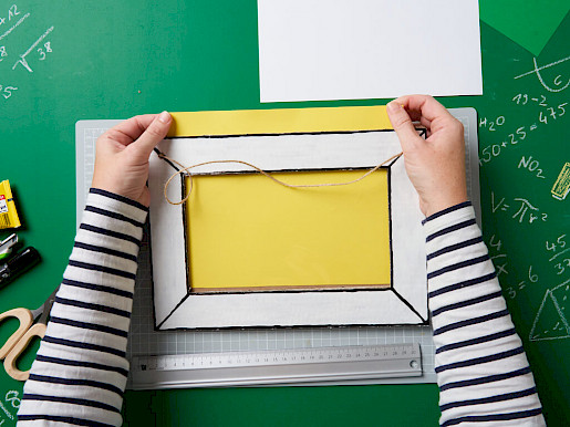 Schritt 12: Farbiges Papier einlegen